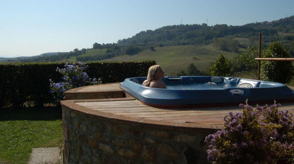 Agriturismo San Francesco Amalia And Anna Orciatico Extérieur photo